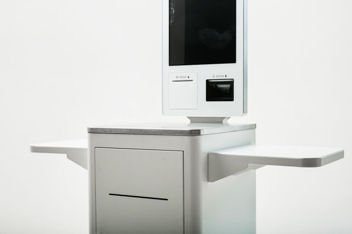 Каса самообслуговування з тумбою Founya FY-SST 24 дюйми (Intel J6412, RAM 4GB/SSD 128, вбудований принтер та сканер)